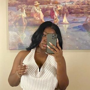 Meet your Posher, Marissa